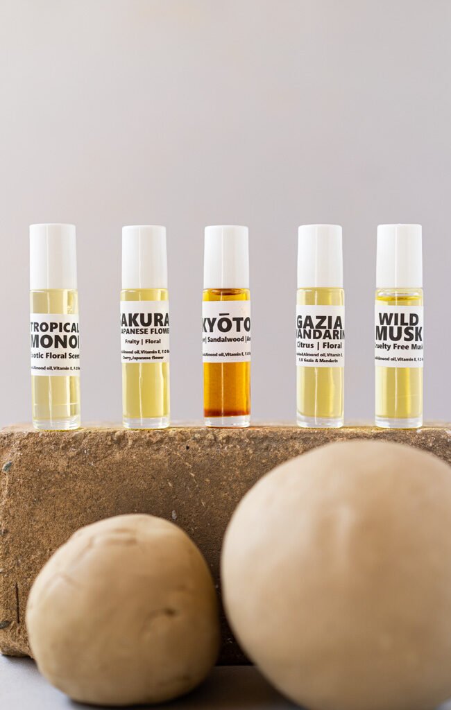 roll-on perfume