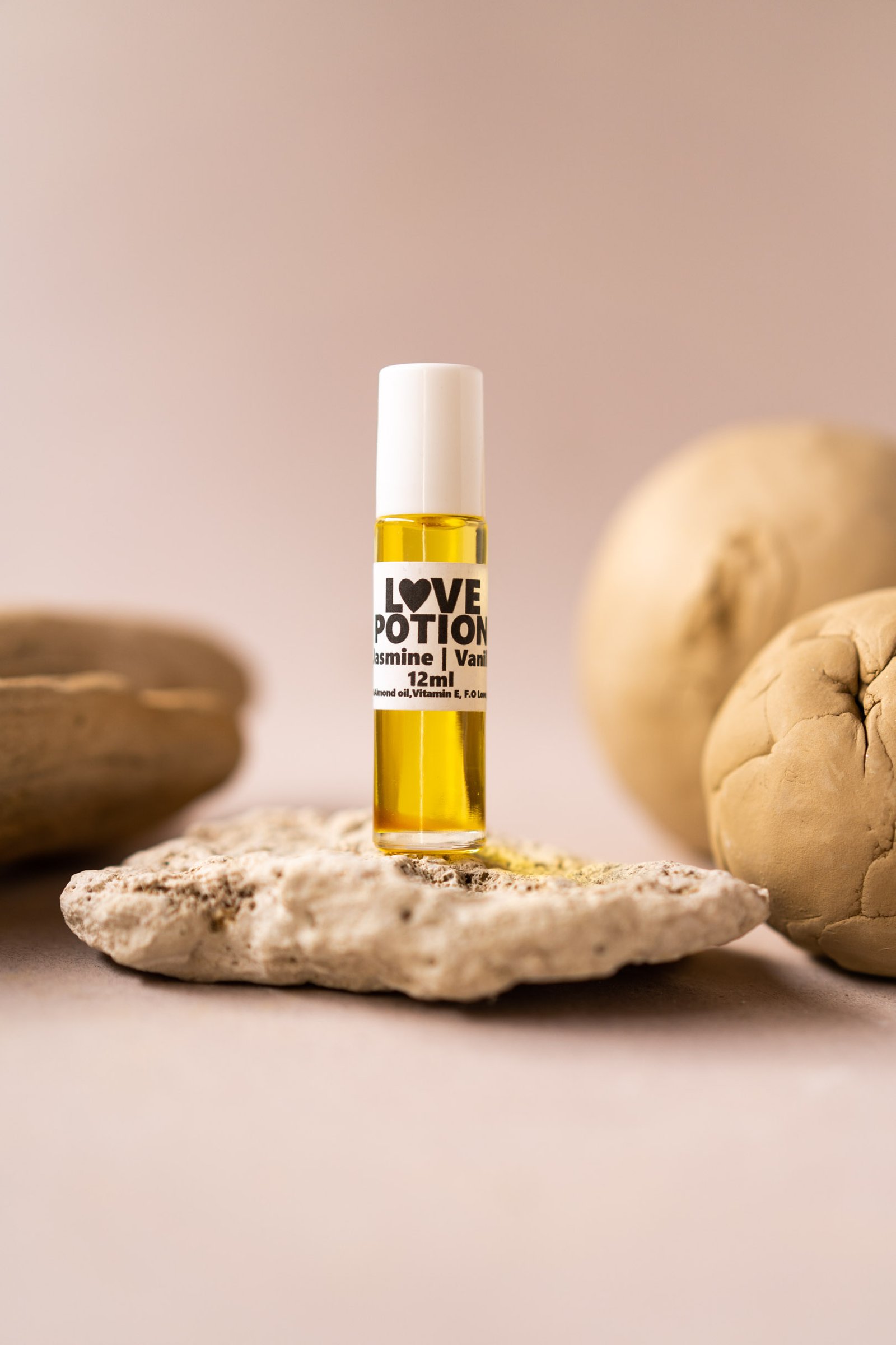 roll-on perfume Love Potion